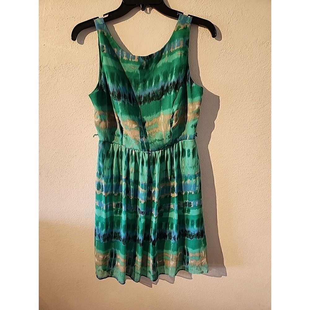 Dressbarn Women's Dress Size 6 Petite Green Sleeveless Missing Belt